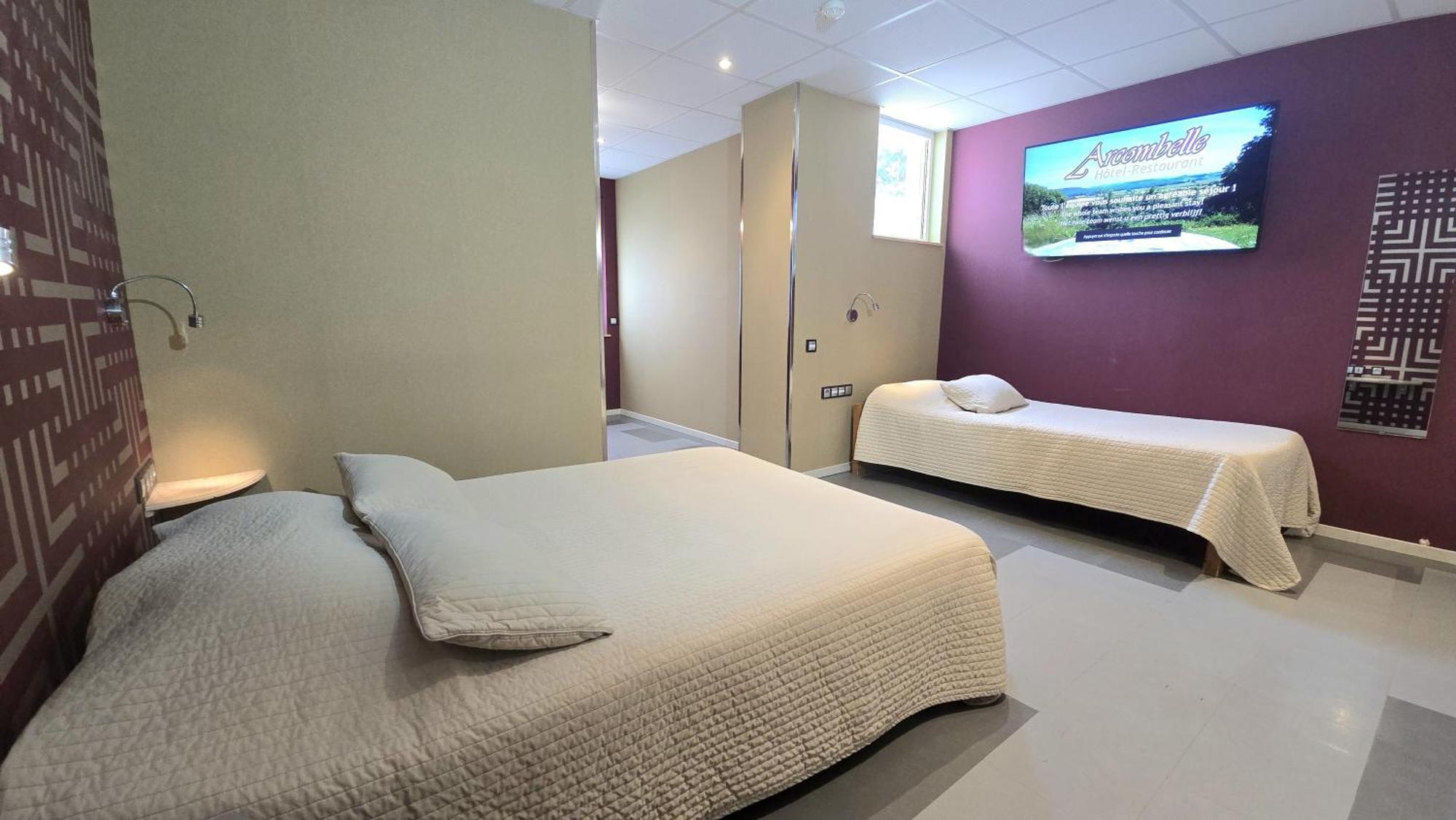 Logis Hotel & Restaurant Arcombelle Val-de-Meuse Esterno foto