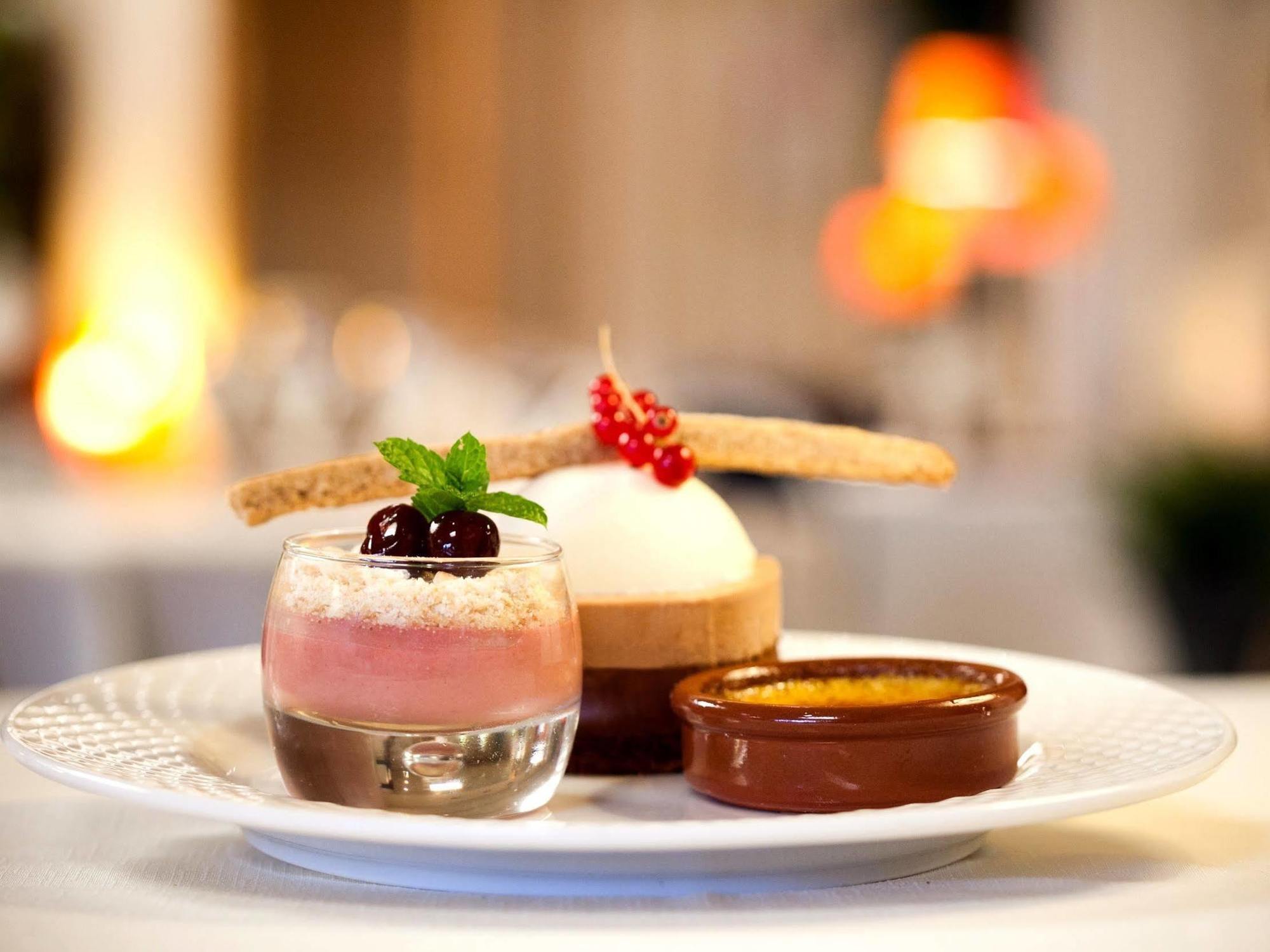 Logis Hotel & Restaurant Arcombelle Val-de-Meuse Esterno foto