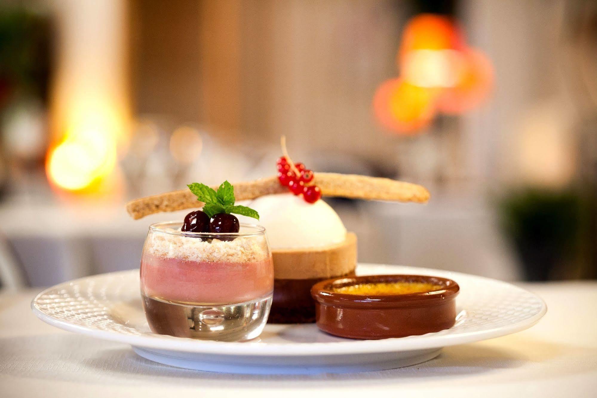 Logis Hotel & Restaurant Arcombelle Val-de-Meuse Esterno foto