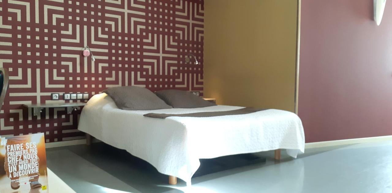 Logis Hotel & Restaurant Arcombelle Val-de-Meuse Esterno foto